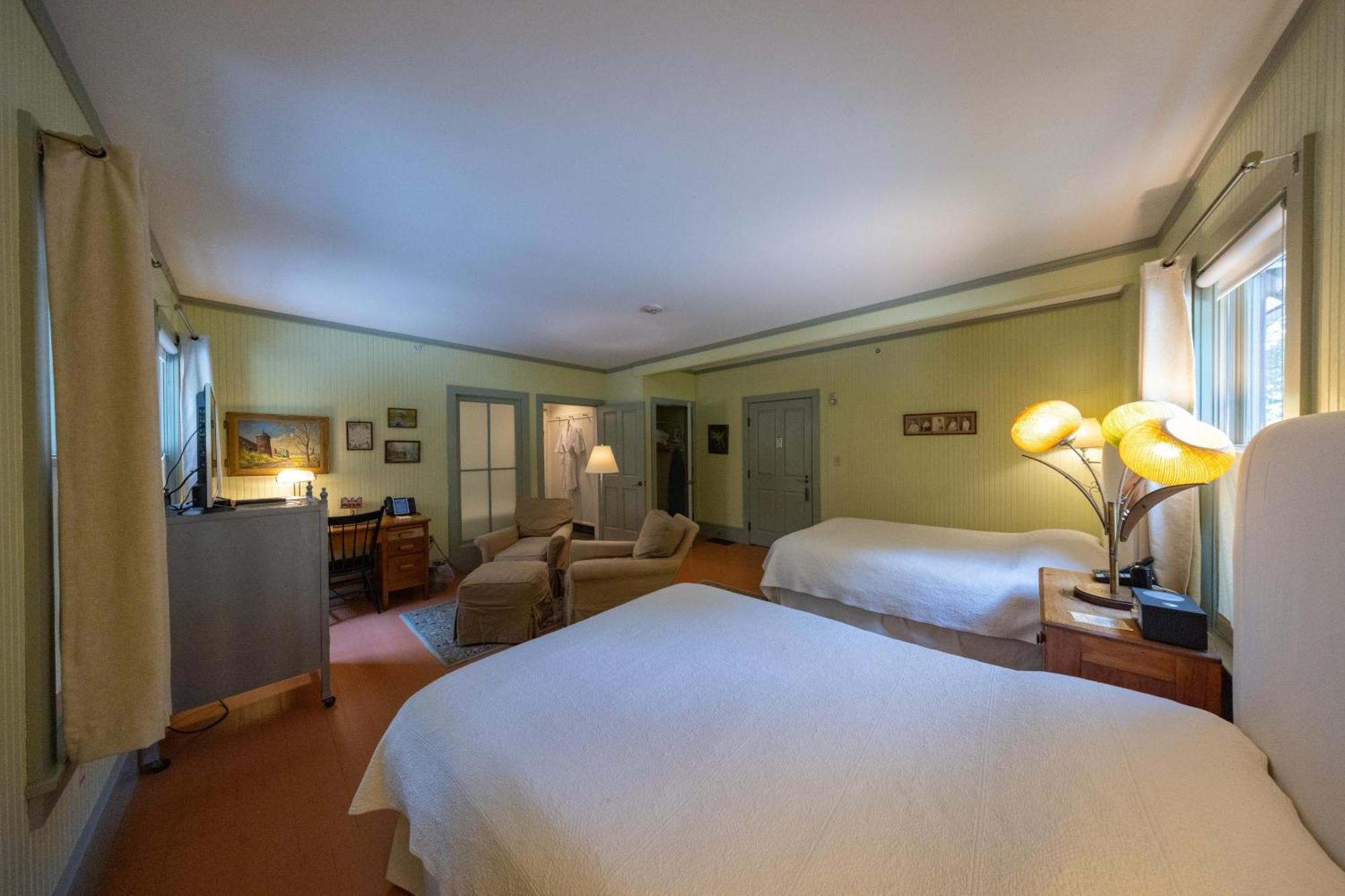 The Porches Inn At Mass Moca 노스아담스 외부 사진